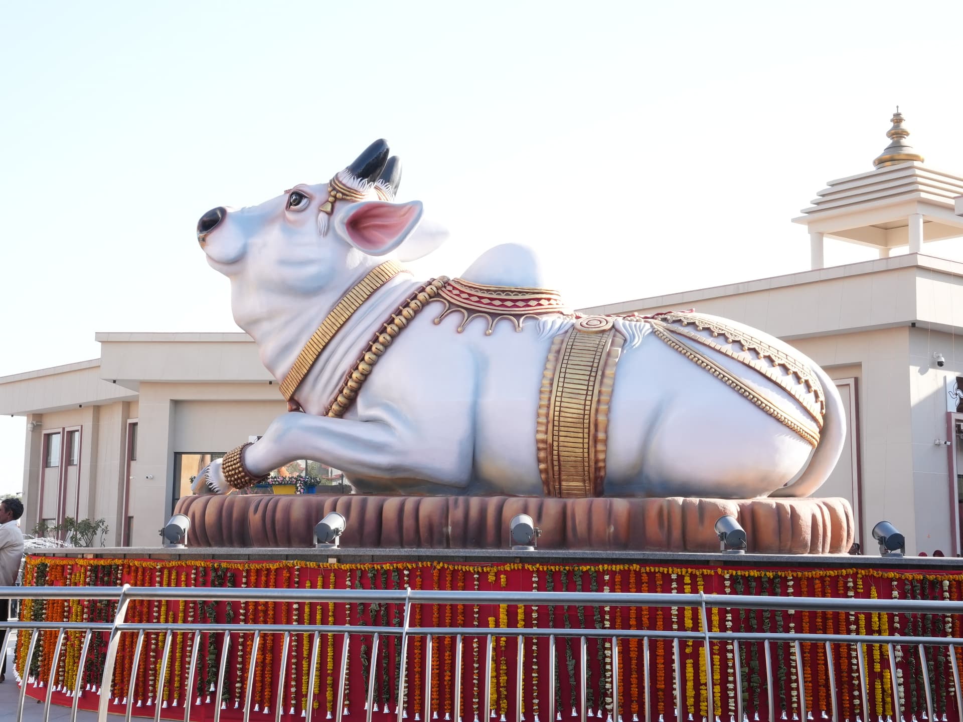 nandi-presence-in-the-chaar-dham-temple
