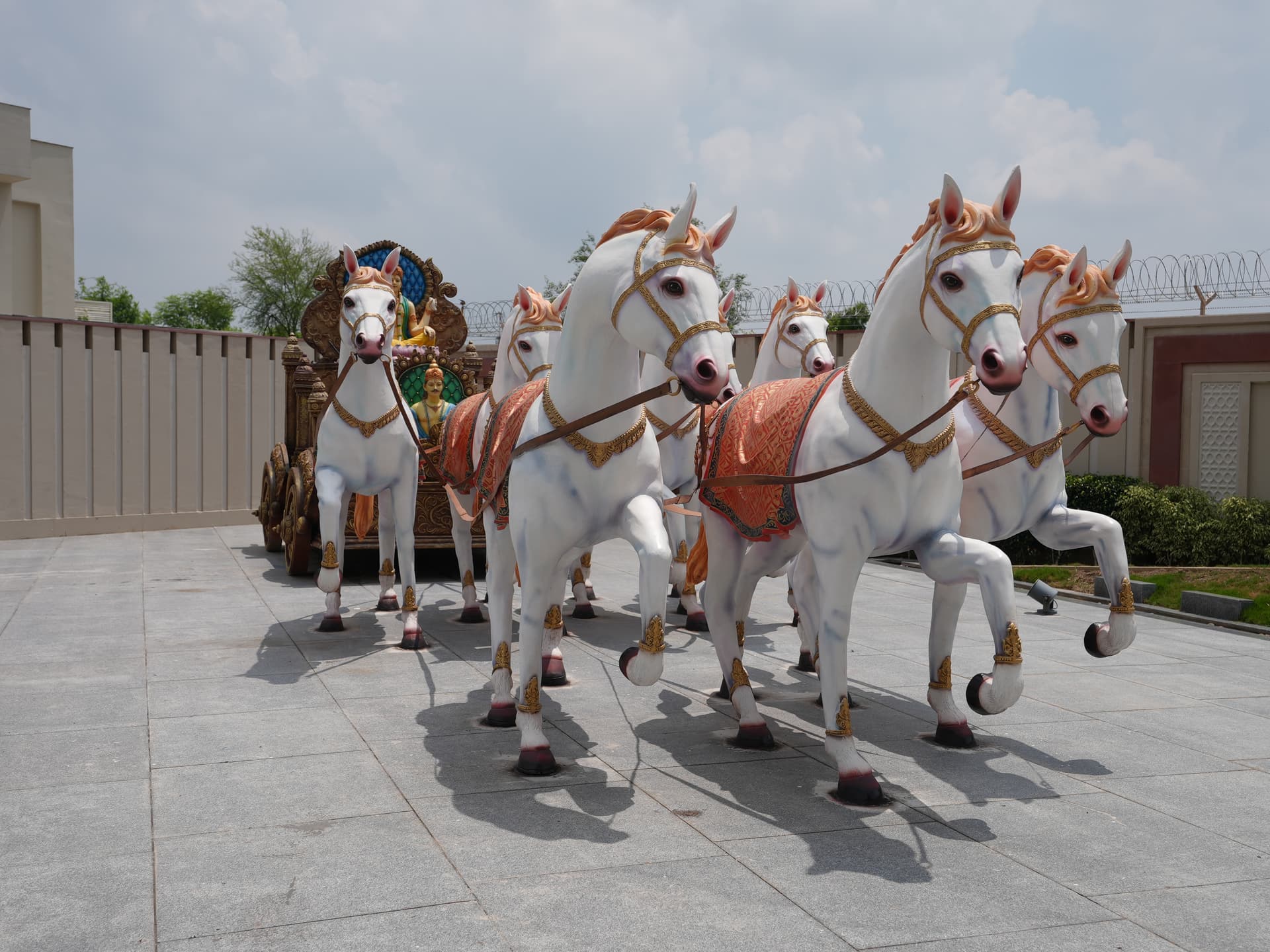what-7-horses-of-surya-chariot-at-chaar-dham-teach-us-about-life