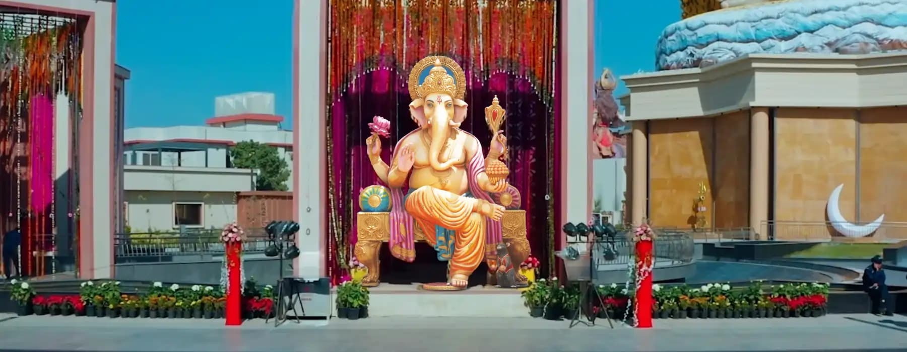  A detailed description of the Hindu deity Lord Ganesha