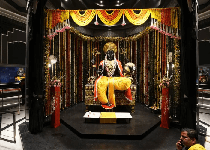 benefits-of-visiting-shani-dham-in-vrindavan
