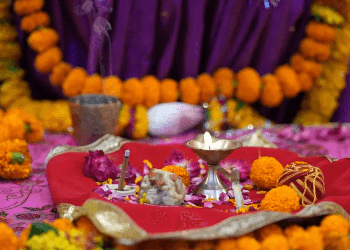rituals-and-pujas-done-at-chaar-dham-temple