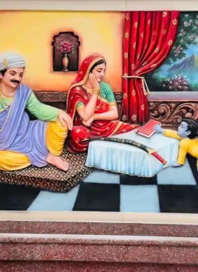   baby krishna with mother yashoda at chaar dham temple vrindavan