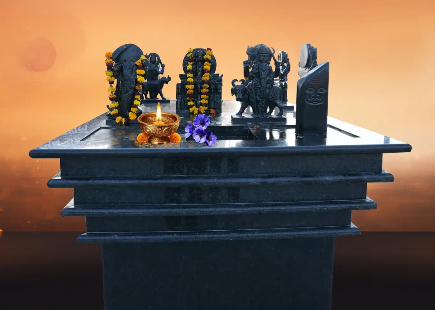 Navgrah Puja at Chaar Dham Temple Vrindavan with rituals dedicated to the nine planets.