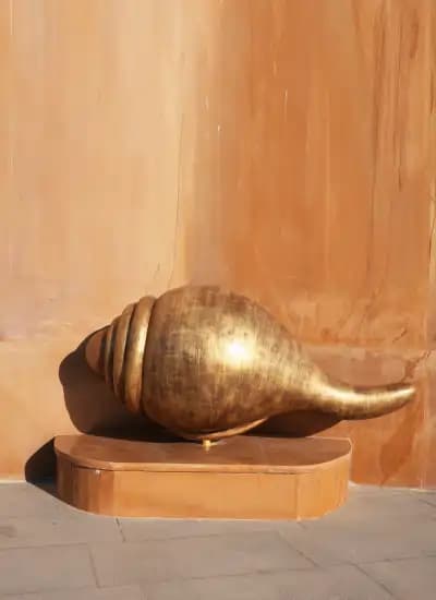   panchajanya sankh at chaar dham temple vrindavan