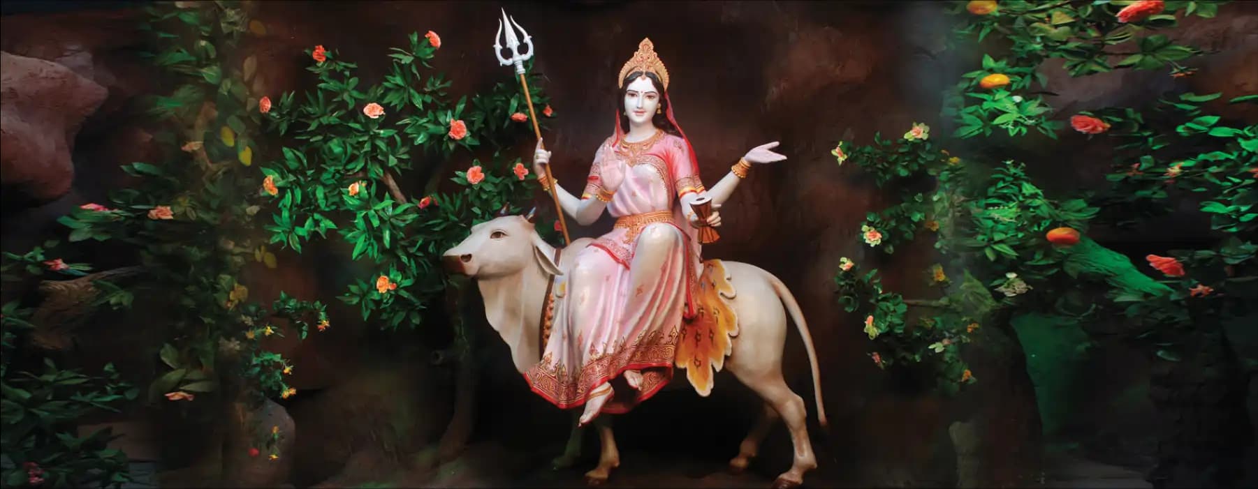 Visit the Chaar Dham Vrindavan temple dedicated to Maa Maha Gauri