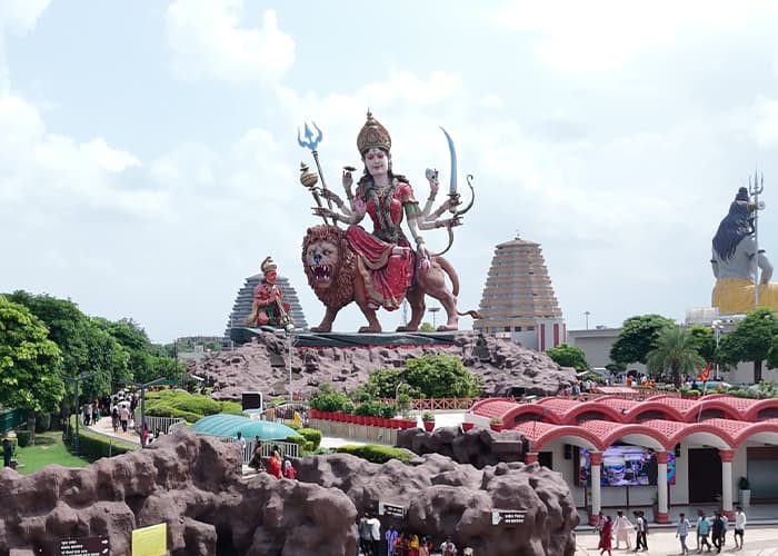 blessings-you-receive-after-visiting-maa-vaishno-dham-at-chaar-dham-vrindavan