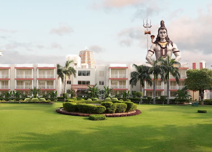 accommodation-options-adjacent-to-chaar-dham-temple